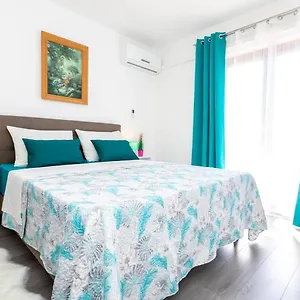 https://apartments-mina-malinska.primorje-gorskikotar.com