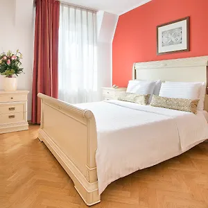 Hotel Suite Home Prague Apartmanhotel