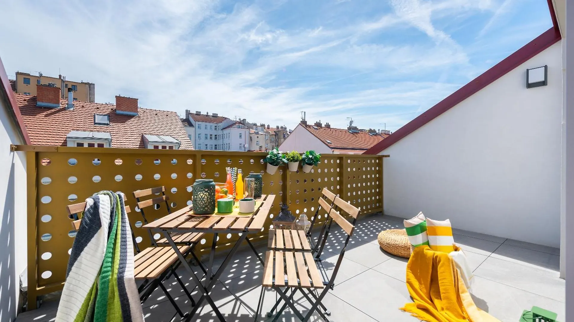 Libero Apartments Prague 0*,